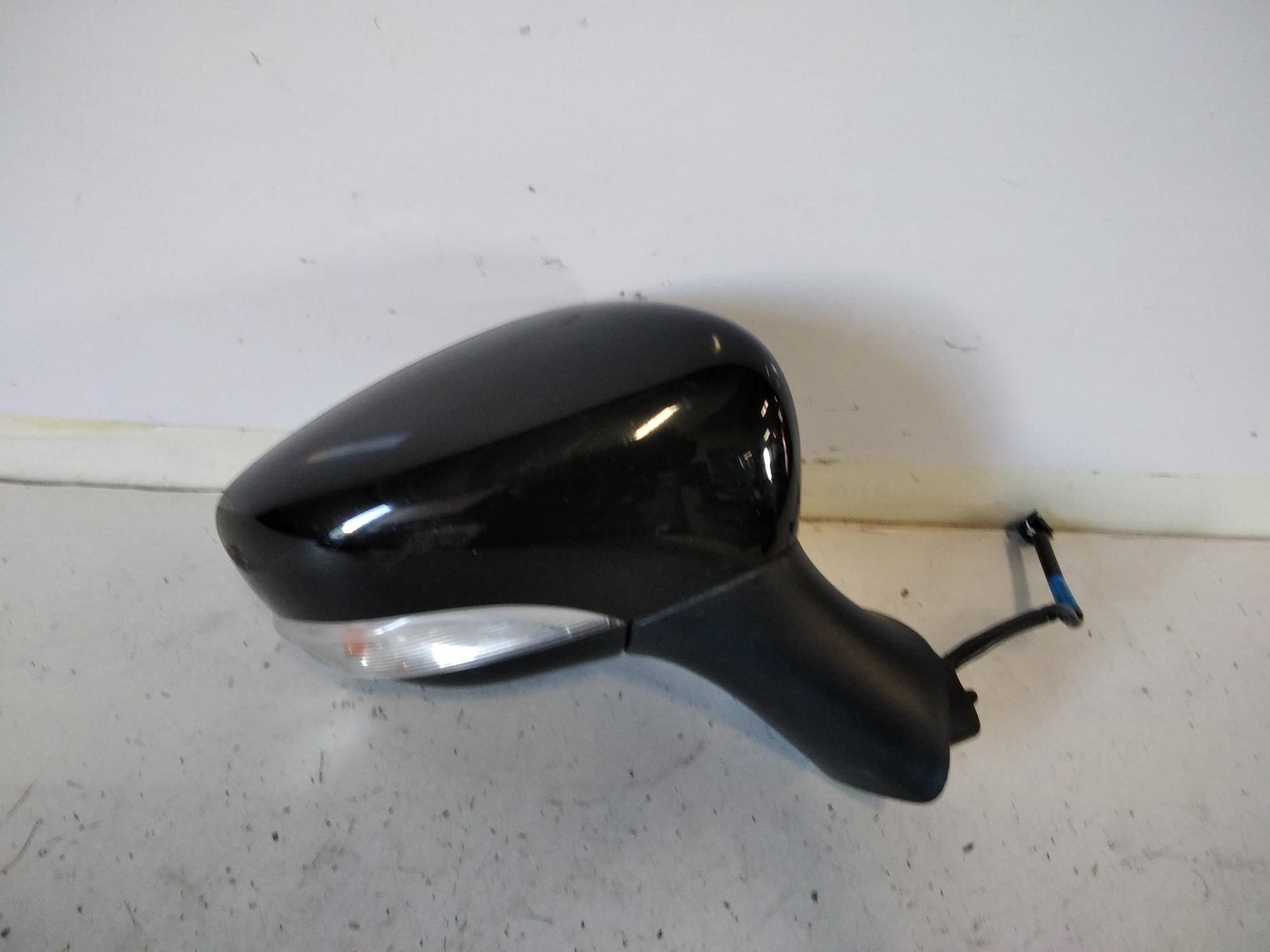 Retrovisore est. regolaz. elettr. dx.